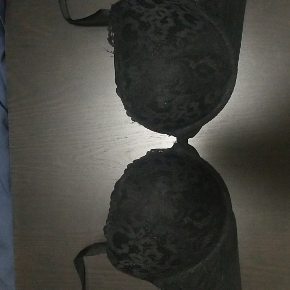 Victoria's secret Very Sexy Push up bra black size 38D brand new without tags